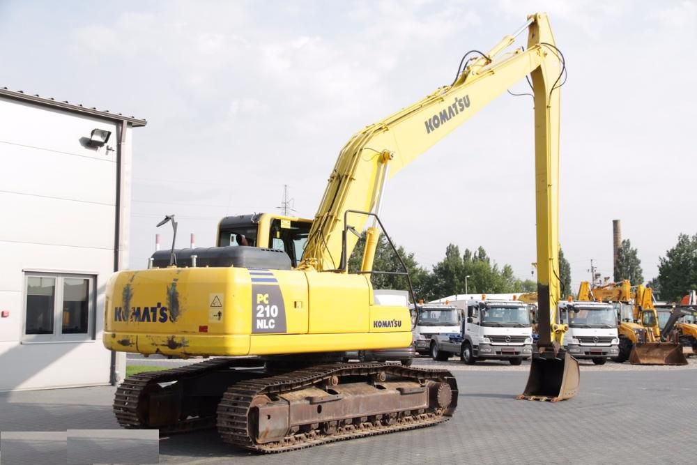 PC 606 KOMATSU pompa wody